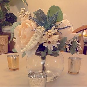 Silk floral arrangements w/roses and wildflowers includes glass vase (set of 6)